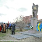 У ЧОРТКОВІ ВІДЗНАЧИЛИ ДЕНЬ ГІДНОСТІ ТА СВОБОДИ, ОСВЯТИВШИ ПАМЯТНИК АРХАНГЕЛУ МИХАЇЛУ